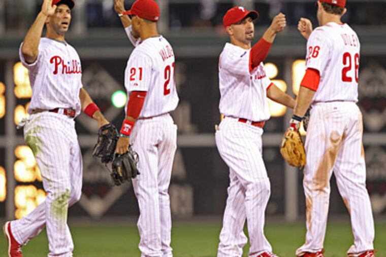 For Philly fans, the Phillies have become the antidote for the Eagles' dysfunction. (Michael Bryant / Staff Photographer)
