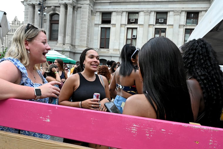 Making friends isn’t easy, especially as an adult. As hard as it may be to find romantic love, it’s arguably even more difficult to pick a new pal who we really connect with.