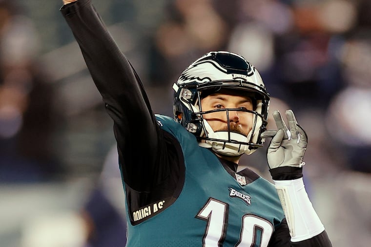 Philadelphia Eagles quarterback Gardner Minshew threw two more TD passes against the Cowboys on Saturday night.