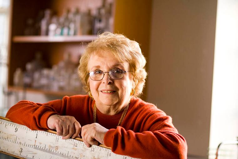 Alice McLaughlin Davis in her chemistry classroom at William Penn Charter School in 2009.