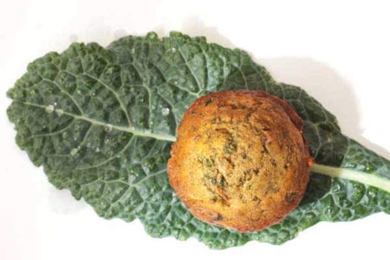 Morning Glory Kale Muffin, made with pureed kale.