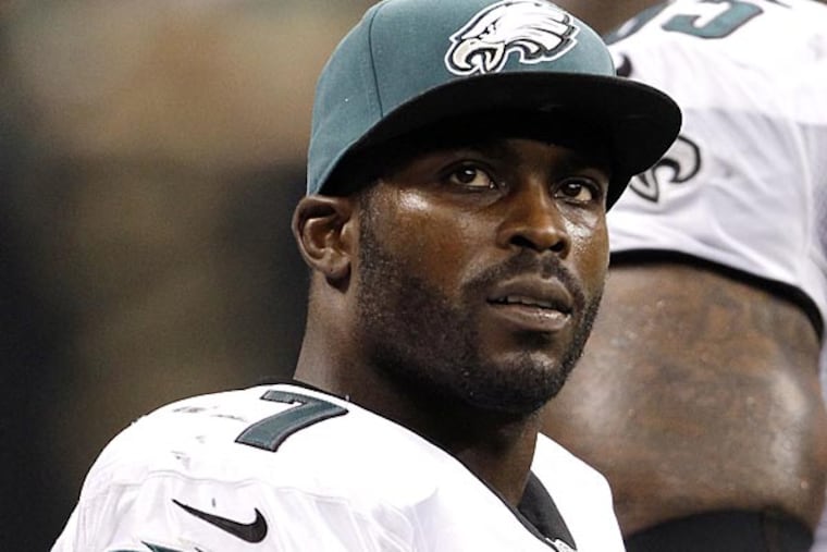 The Eagles have longer than three days after the Super Bowl to decide if they want to keep Michael Vick without having to pay a guaranteed $3 million. (Ron Cortes/Staff file photo)