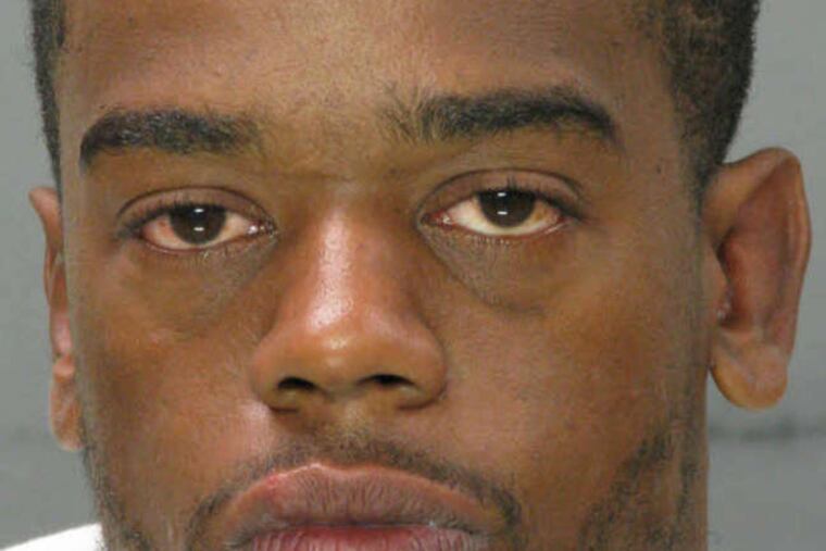 Tyreek Wilson, left, should be considered armed and dangerous. He is sought in the killing of Dwayne Smith.