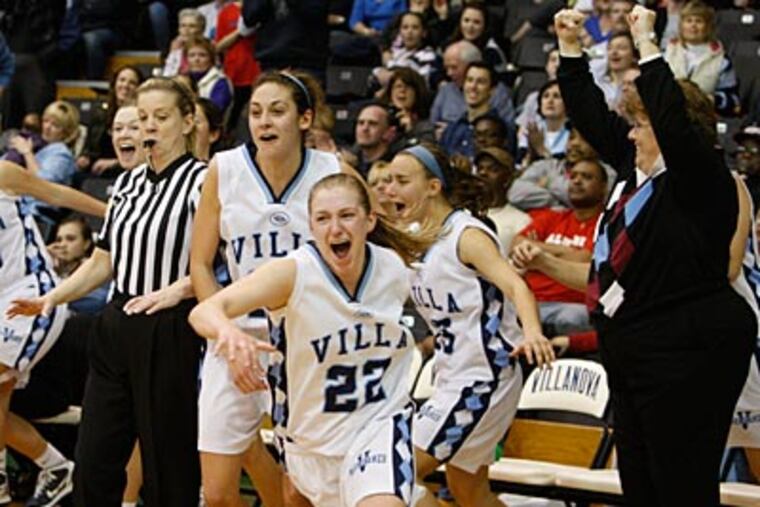 As time runs out, Villa Maria starters run onto the court to celebrate. (Ron Cortes/Staff Photographer)