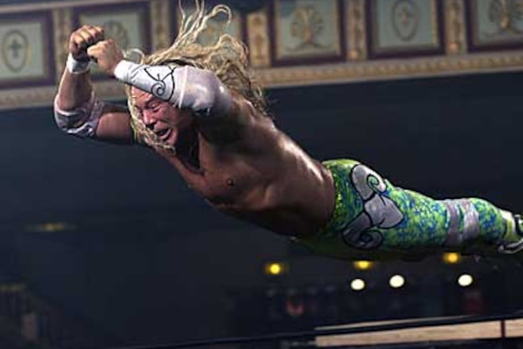 Mickey Rourke is winning kudos as hard-living Randy "The Ram" Robinson, a has-been who hits the comeback trail.