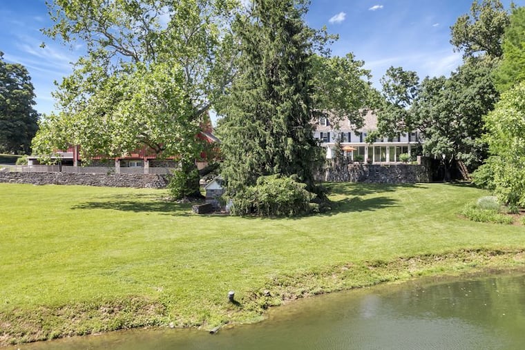 The estate for sale for $3.5 million in Montchanin, Del., owned by the family of former Phillies owner Ruly Carpenter, includes a pond.