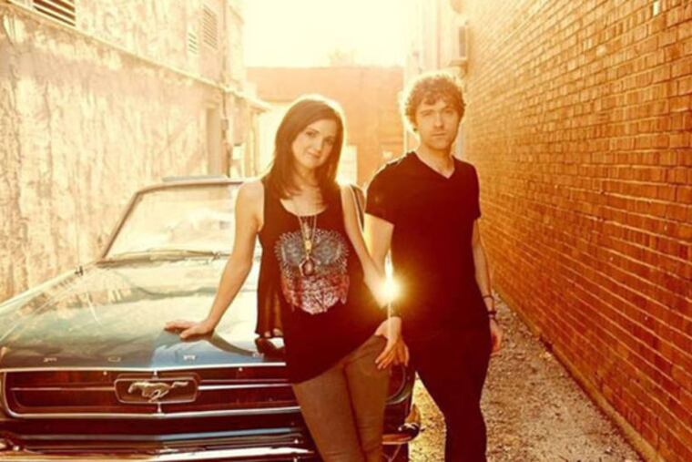 Chaley Rose, who plays Zoey Dalton on the series, is backed here by Sam Palladio and Jonathan Jackson.