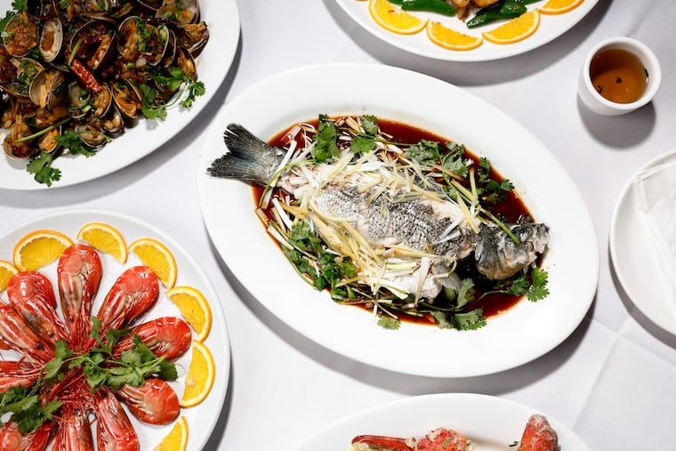 Steamed sea bass at Tai Lake.