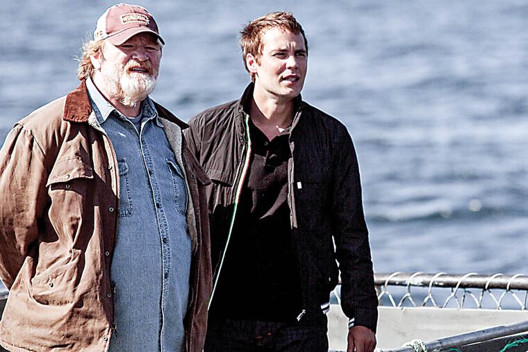 " THE GRAND SEDUCTION "
MAX FILMS
Photo: Duncan de Young / Max Films....
Brendan Gleeson (Murray French) with Taylor Kitsch (Dr. Paul Lewis) in Entertainment One's upcoming release, THE GRAND SEDUCTION. ©2014 Entertainment One Films US