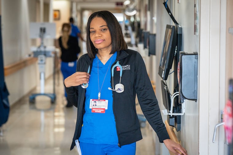 Yalonda Fowler is a registered nurse who works primarily with patients who have had cardiac surgery or have heart or renal failure.