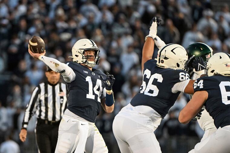 Penn State quarterback Sean Clifford passing during the first half of the victory against Michigan State on Saturday.