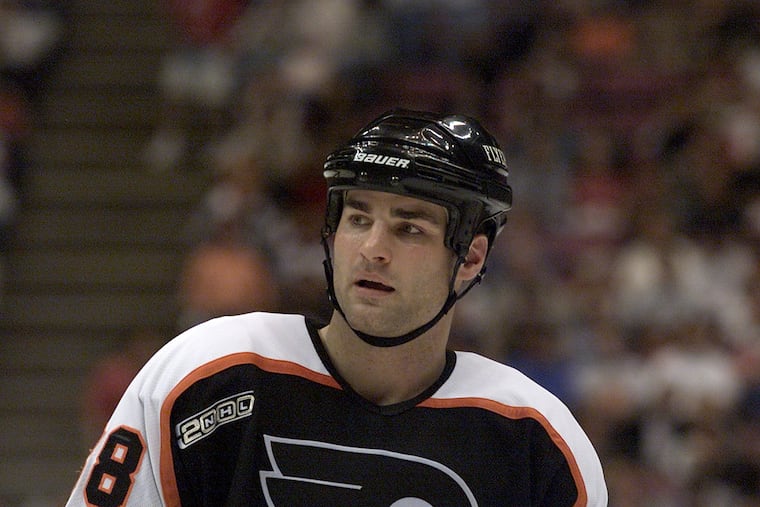 Hall of Famer Eric Lindros will participate in the Flyers' 2024 alumni game on Jan. 26.