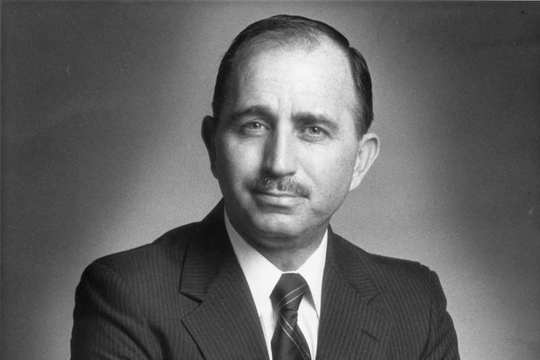 Jim Nicholson in 1987, during his tenure as the Daily News’ legendary obituary writer.