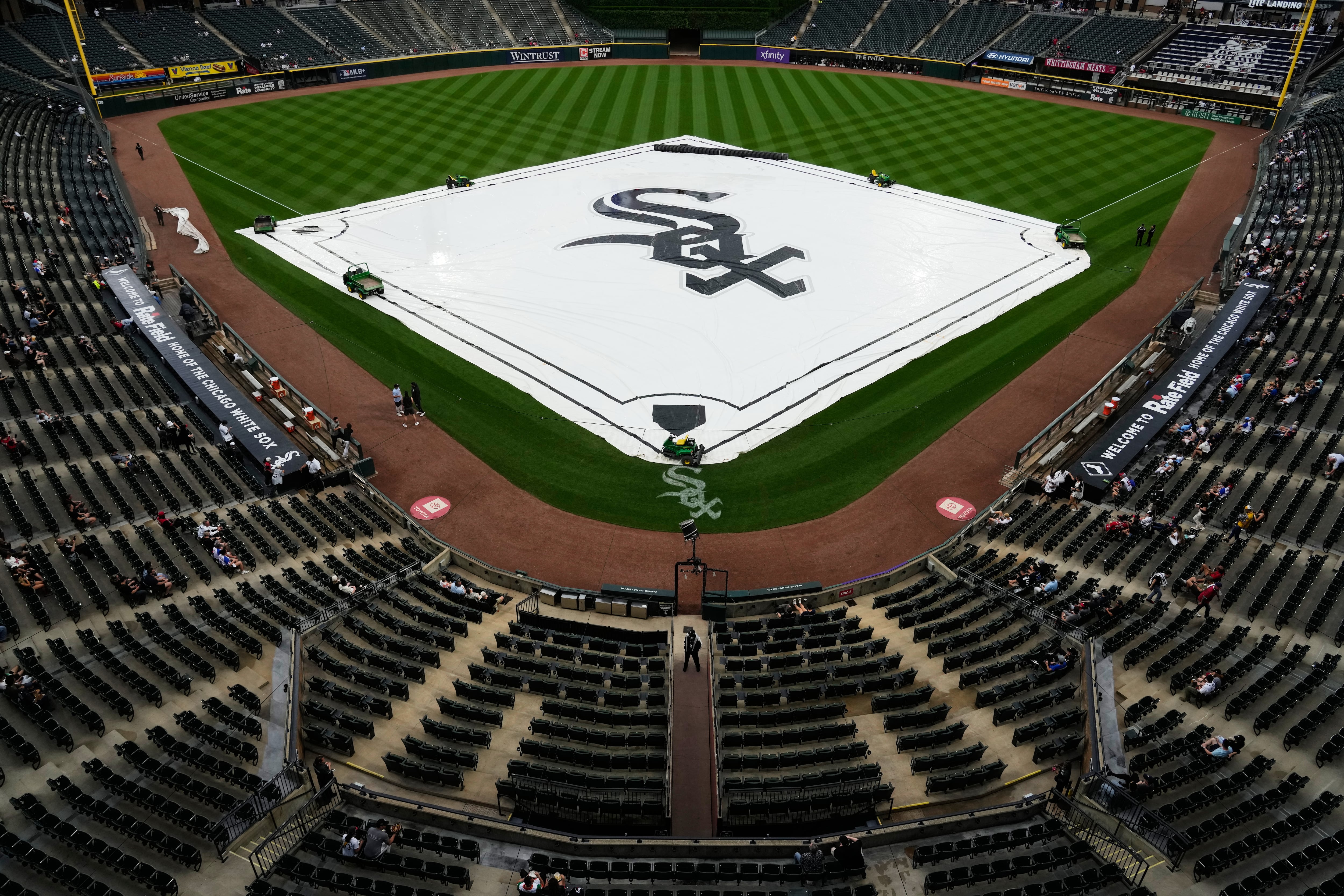 Braves-White Sox game washed out by Chicago thunderstorms