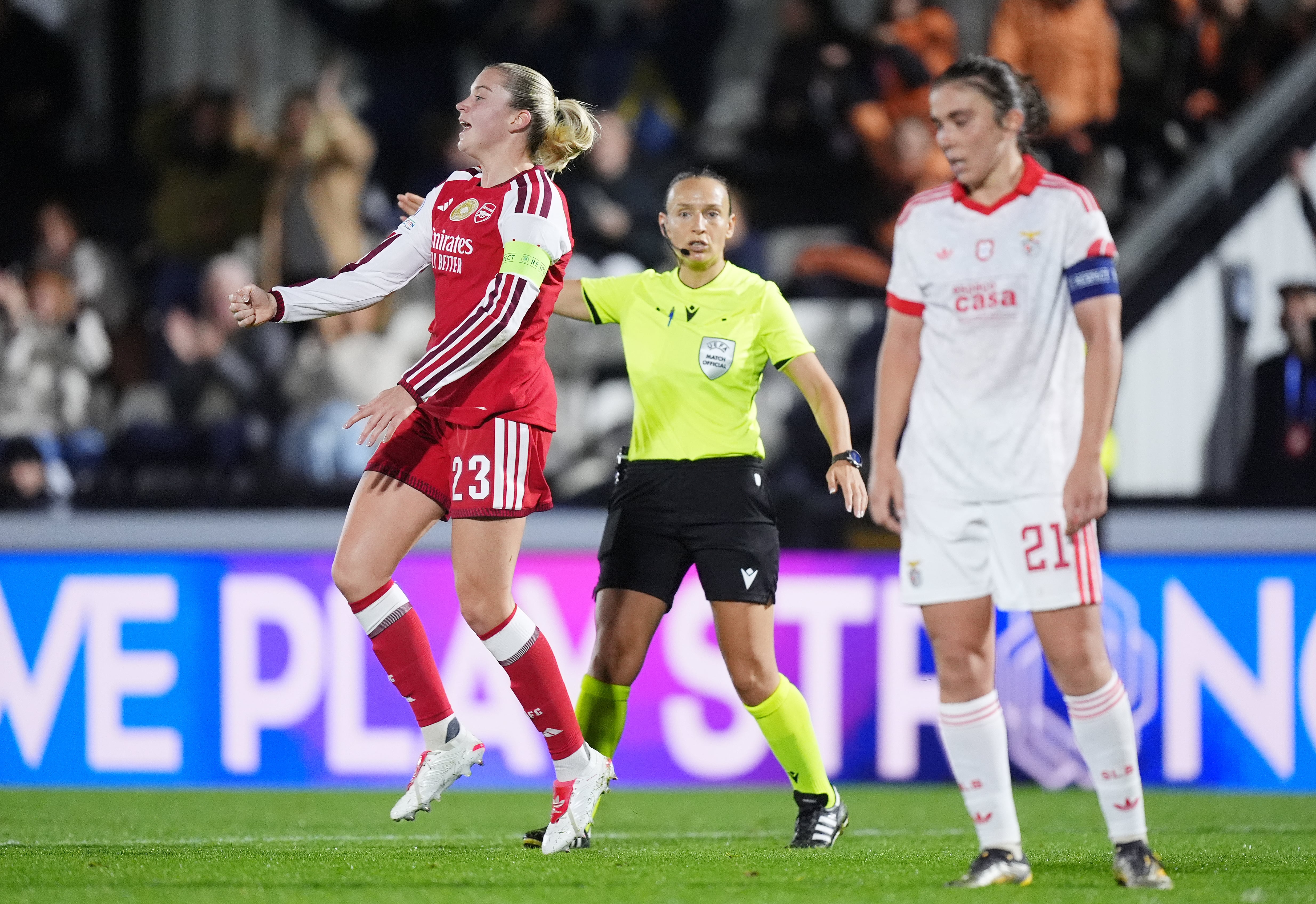 Women's Champions League: OL Lyonnes and Arsenal ease to big wins to stay unbeaten