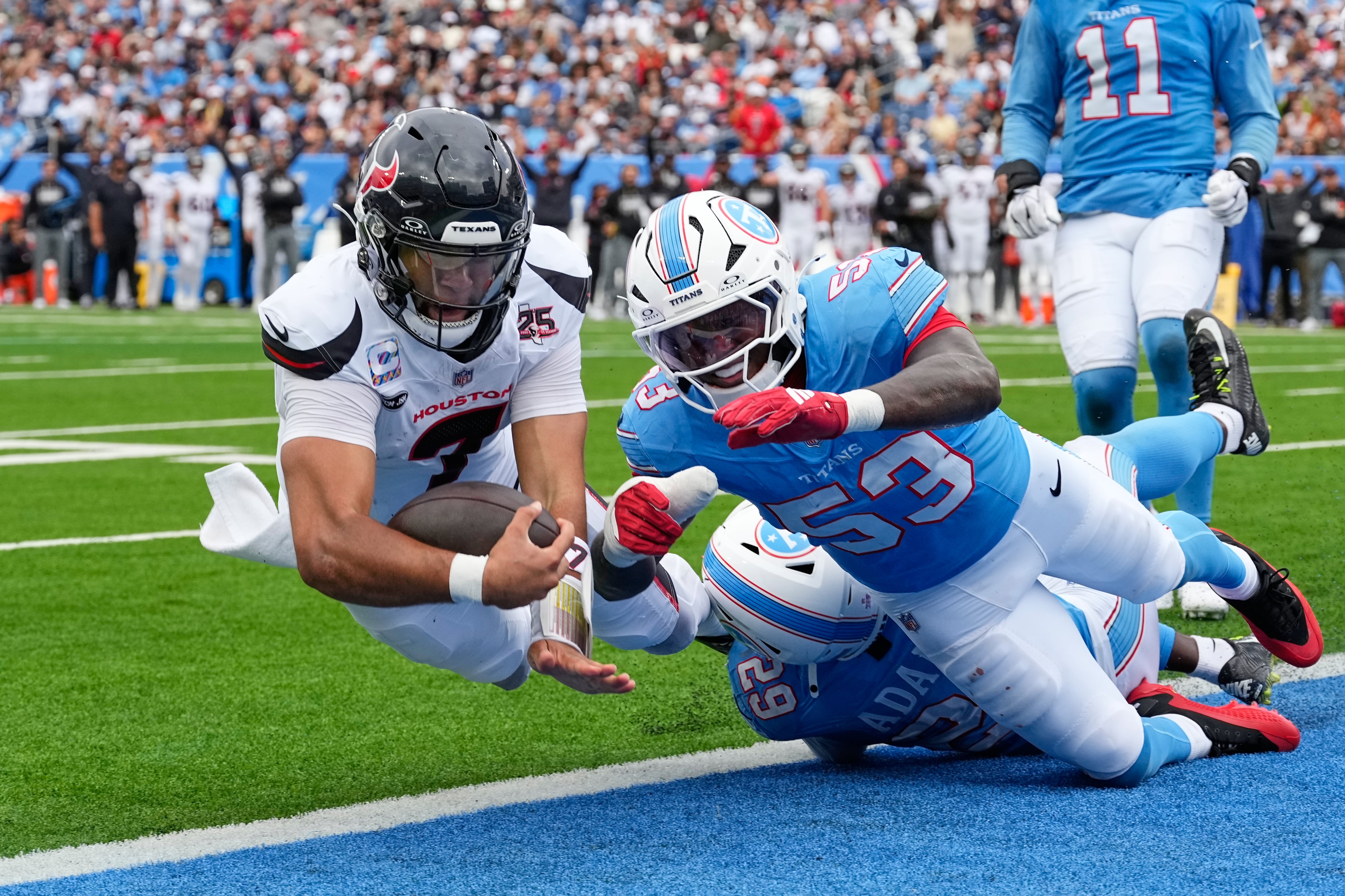 Stroud runs for a TD, throws for another as Houston beats Titans for 1st win of season