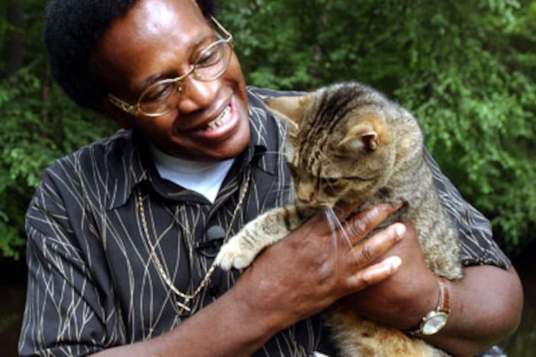 Howard Tate at home in 2003.