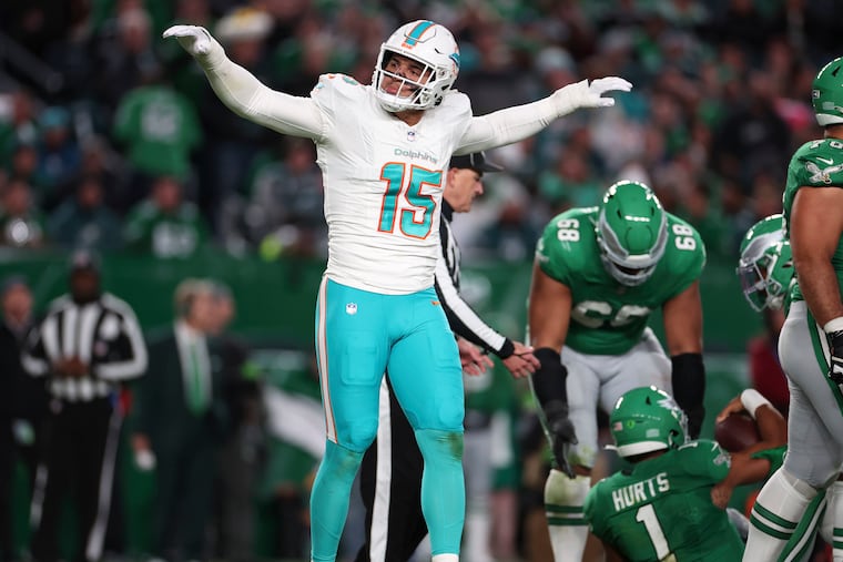 Jaelan Phillips bolsters an Eagles pass rush that was seeking reinforcements as the trade deadline approaches.