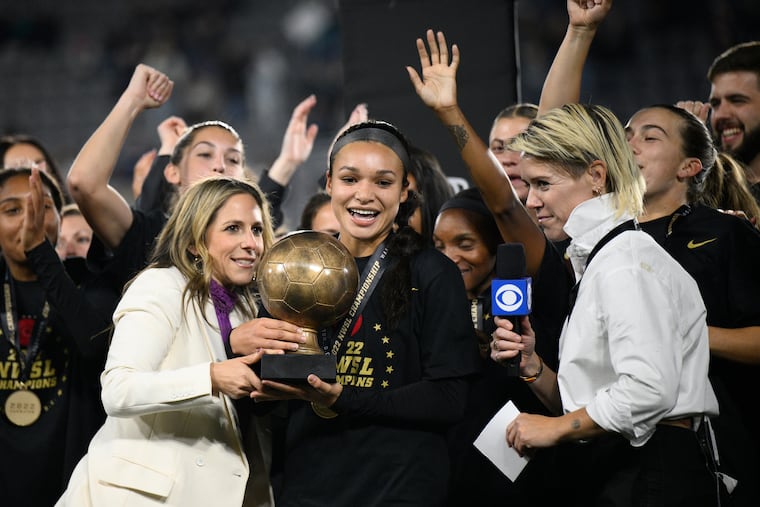 NWSL commissioner Jessica Berman (left) on the podium at last year's championship game.