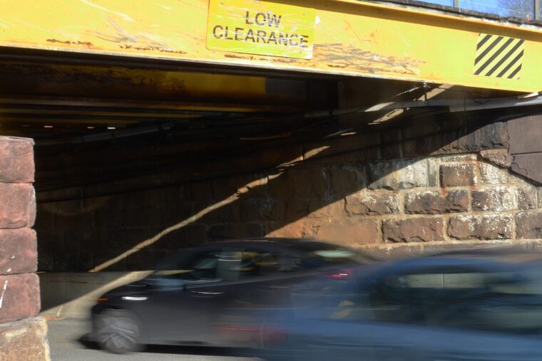 Motorists drive under the King of Prussia road bridge in Radnor, Pa. Wednesday, December 27, 2017.