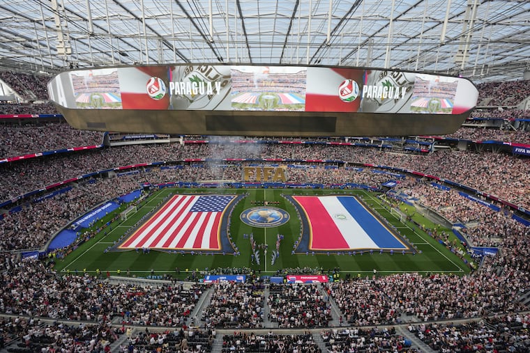 The scene at the packed stadium in Inglewood, Calif., before the U.S.-Paraguay game kicked off.