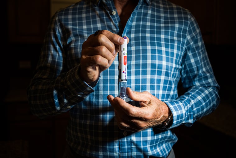 John Drews,of Burr Ridge, Ill., takes the medication Mounjaro to help with weight loss. MUST CREDIT: Sebastián Hidalgo/For The Washington Post