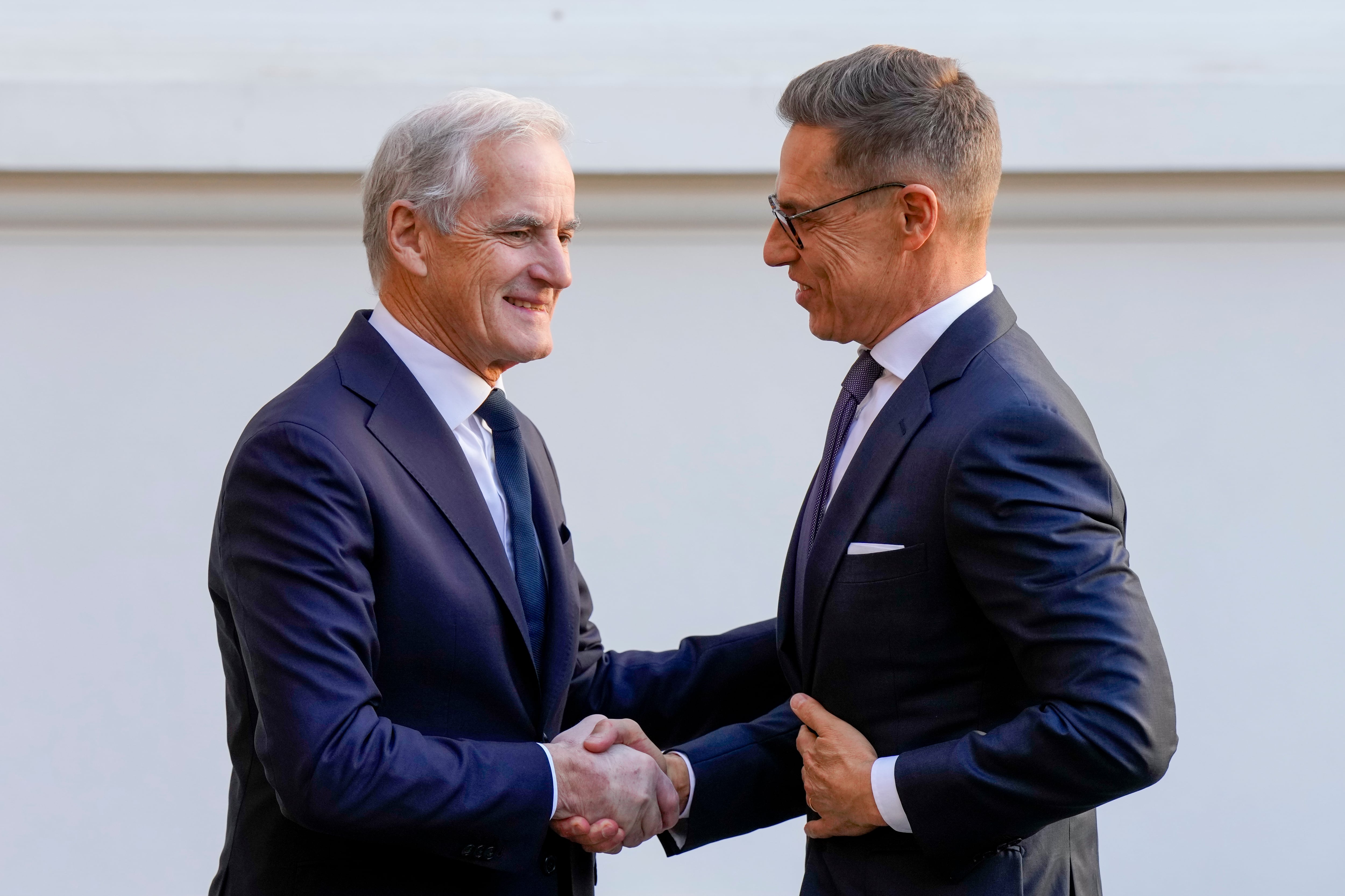 Leaders of Finland and Norway speak on the phone with Russian President Vladimir Putin