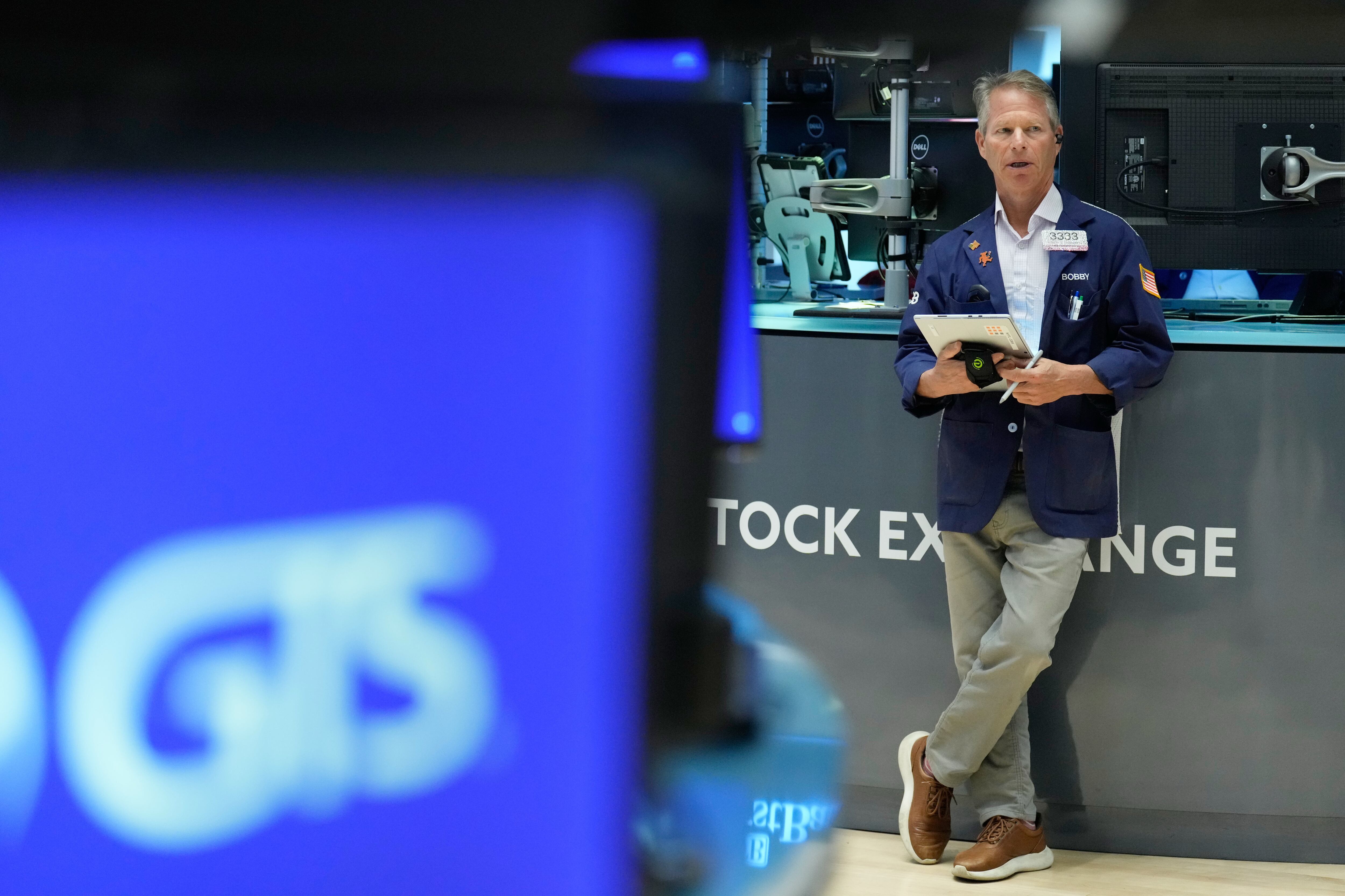 Wall Street week ahead: consumer confidence, inflation, employment updates