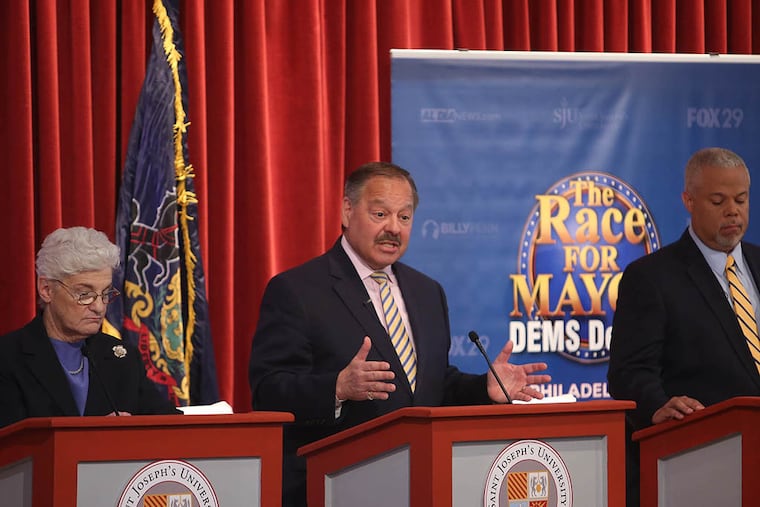 Nelson Diaz speaks at the FOX29 mayoral debate at St. Joseph's University in Philadelphia on Thursday, April 22, 2015. ( STEPHANIE AARONSON / Staff Photographer )
