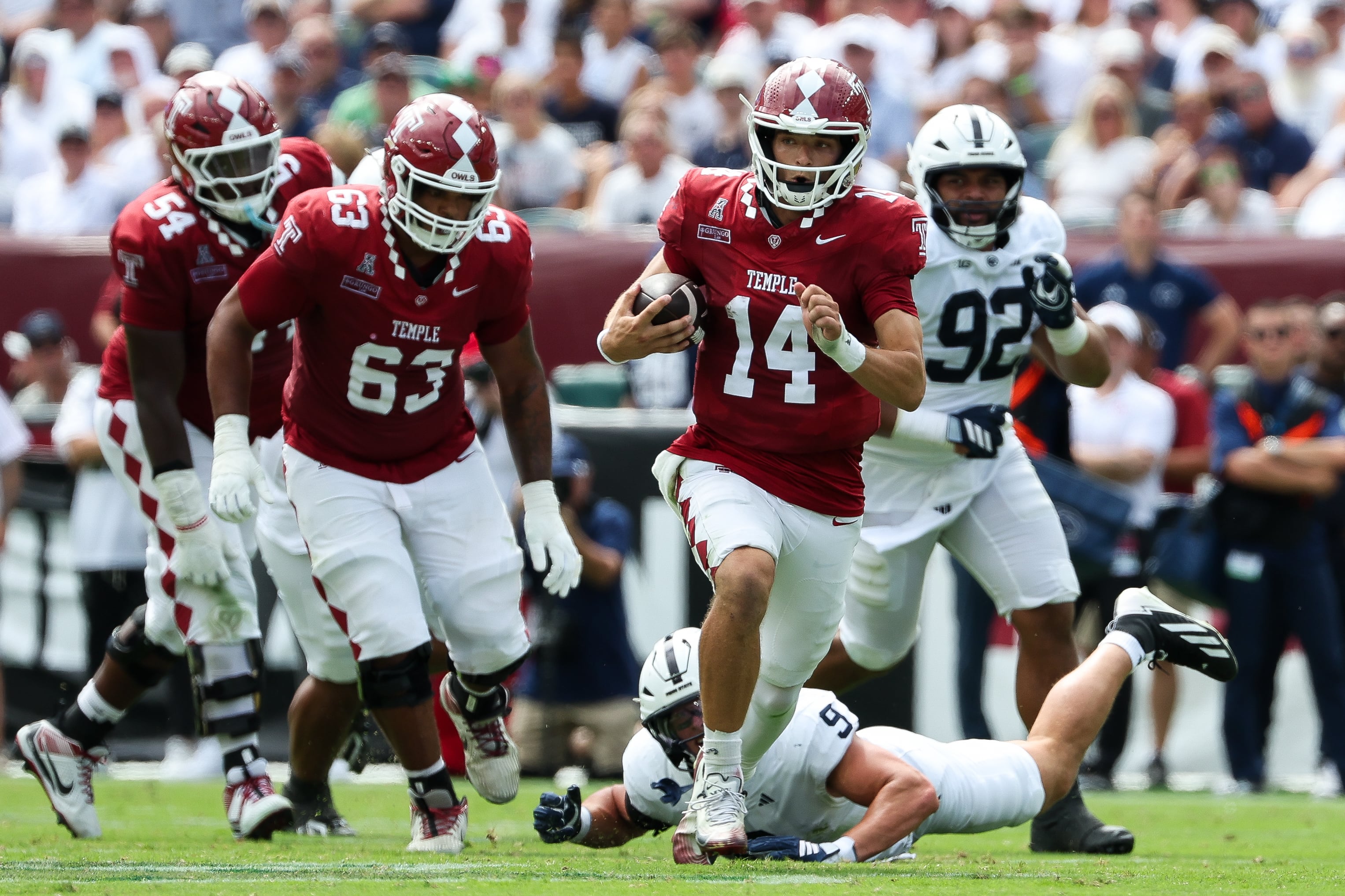 Jaxon Smolik pulls ahead in Temple’s QB battle; K.C. Keeler proud of defense’s ‘dramatic’ improvement
