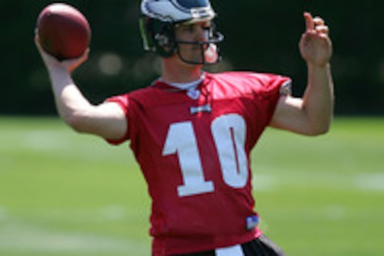 Quarterback Kelly Holcomb was one of the veterans at an Eagles minicamp at the end of last month. The Eagles are his fifth NFL team since 1995.