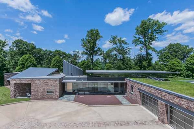 This home in New Hope, designed by renowned architect J. Robert Hillier, is on the market for the first time for $2.85 million.