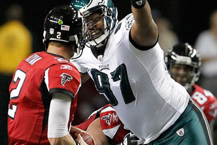 This will be the fifth year in a row in which the Eagles and Falcons have played in the regular season. (Ron Cortes/Staff Photographer)