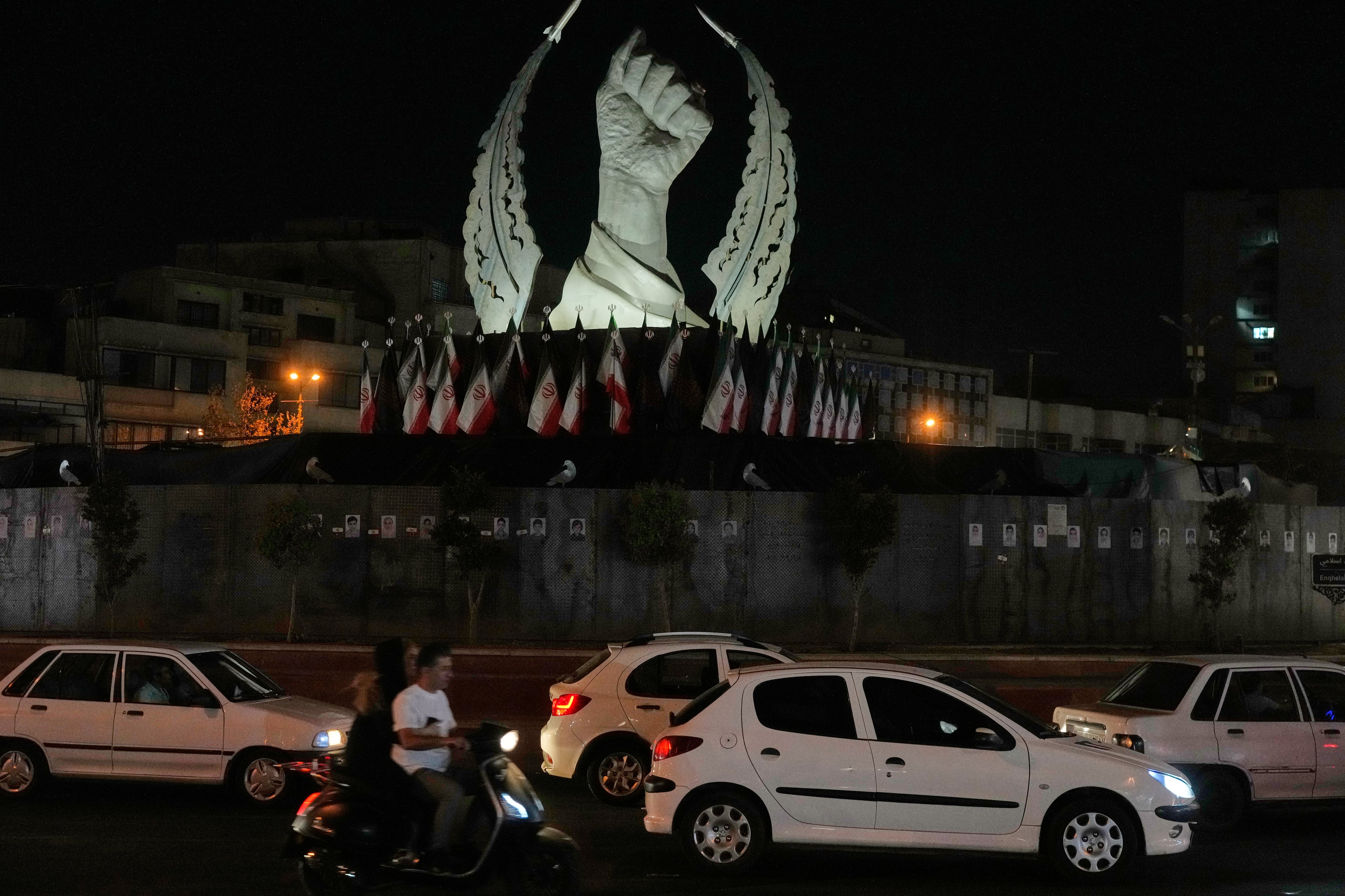 US bombing of Iran expands as American troops killed and Tehran retaliates against the Gulf states