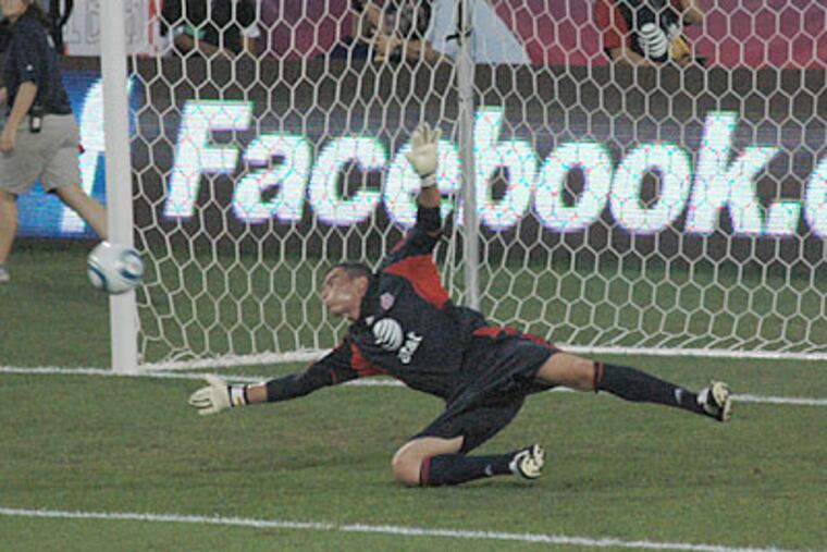 Union goalkeeper Faryd Mondragón during pregame warmups at the MLS All-Star Game. (Marc Narducci/Staff)