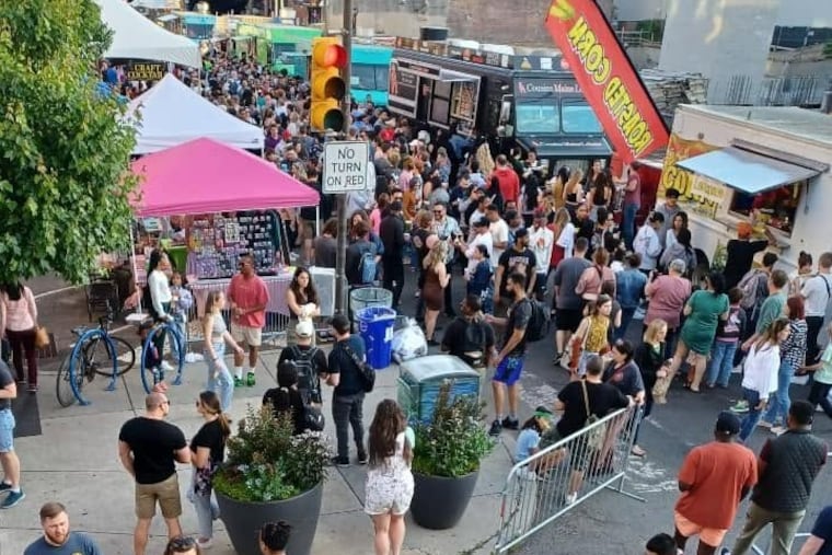 A past Northern Liberties Night Market hosted by the Northern Liberties Arts & Commerce Alliance.