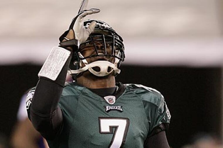 Michael Vick was the The Bert Bell Award recipient on Friday as pro football player of the year. (Yong Kim/Staff file photo)