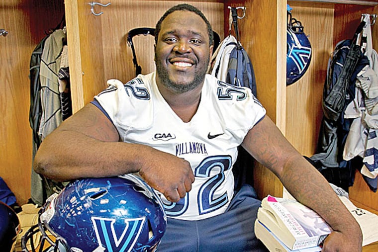 Villanova nose tackle Pat Williams. (Alejandro A. Alvarez/Staff Photographer)