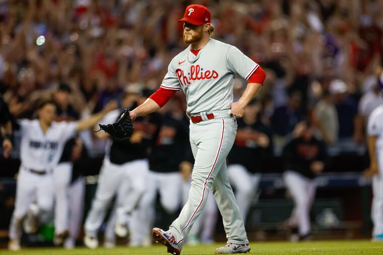 Phillies reliever Craig Kimbrel walks off after giving up the game-winning run in the ninth inning of Game 3 against the Arizona Diamondbacks.