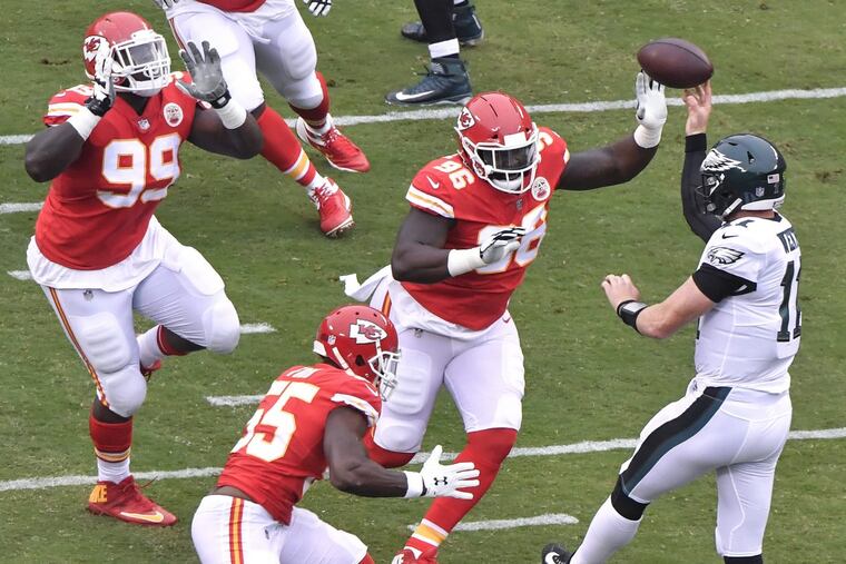 Playing against contenders on the road, as here against Kansas City, hasn’t yielded any wins in the young career of Carson Wentz.