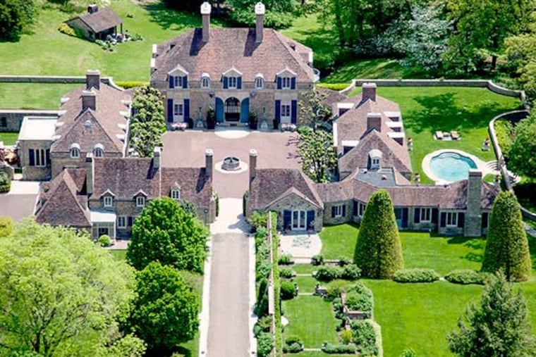 Linden Hill was once owned by the Campbell Soup heir, one of the country's richest men. The 14,000-square-foot manor house has 20 rooms.