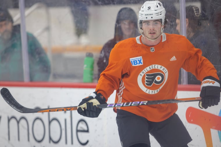 Flyers new defenseman Jamie Drysdale during his first practice in Voorhees on Jan. 9.