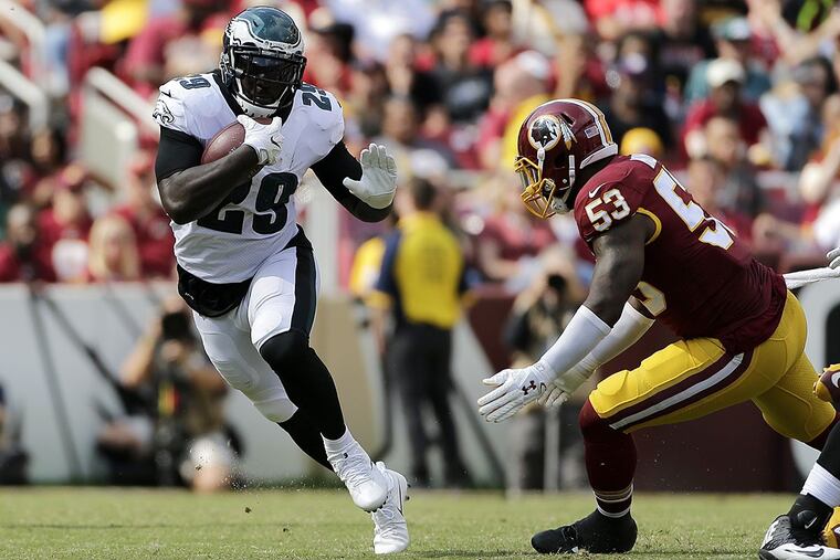 Redskins linebacker Zach Brown looking to stop Eagles running back LeGarrette Blount (29) during a 2017 game.