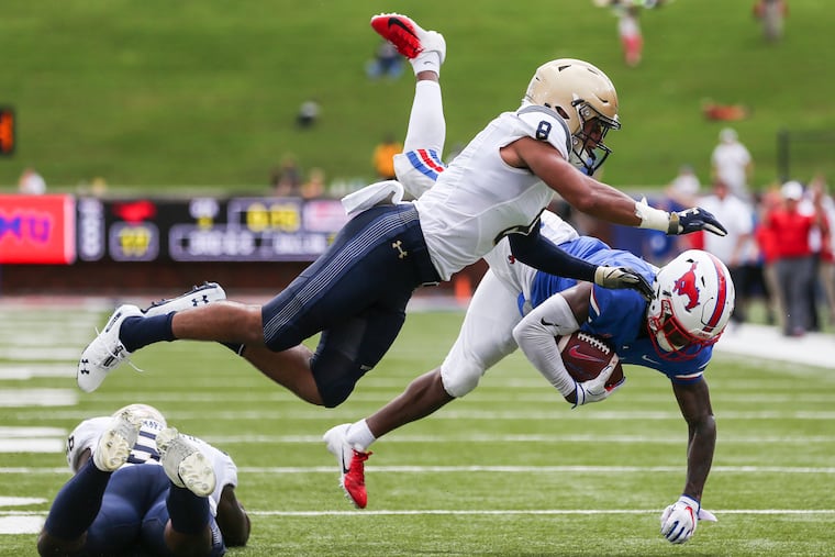 Navy linebacker Elan Nash (8) against SMU on Sept. 22, 2018, at Gerald J. Ford Stadium in Dallas. SMU won, 31-30, in overtime.