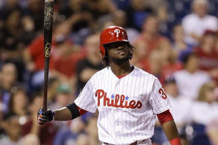 Odubel Herrera at bat against the Dodgers on Wednesday.