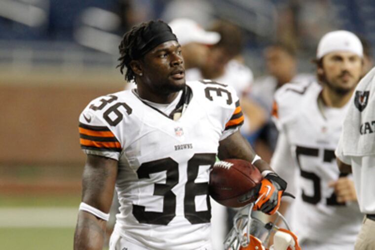 The Eagles picked up David Sims for a conditional draft pick Friday night. (Duane Burleson/AP file photo)