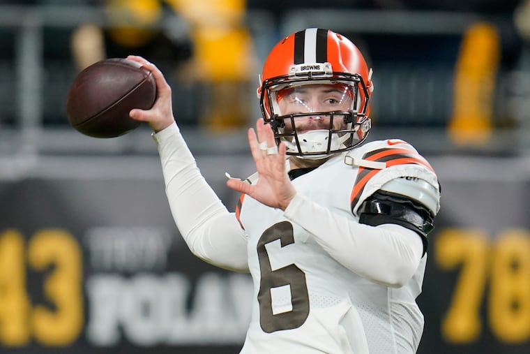 Browns quarterback Baker Mayfield warms up before a game in January.