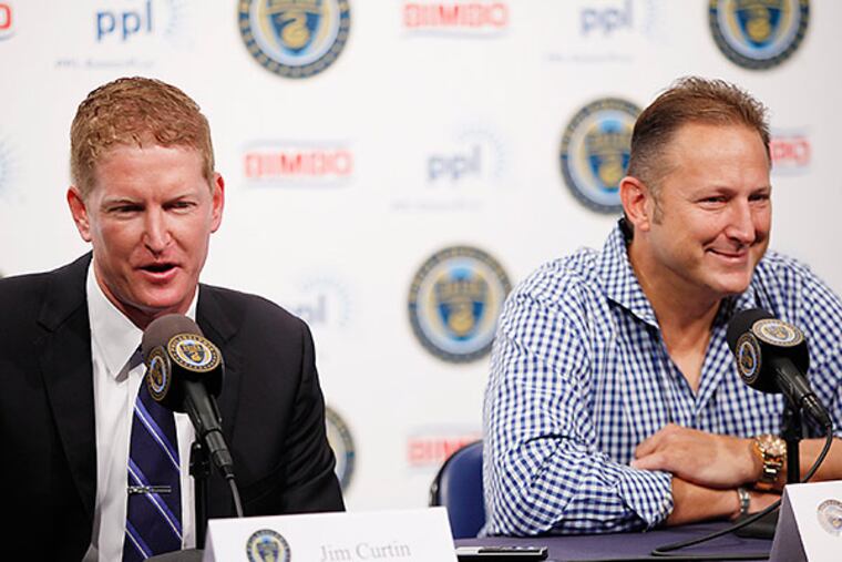 Interim Union manager Jim Curtin (left) and team CEO Nick Sakiewicz (right). (Michael S. Wirtz/Staff Photographer)