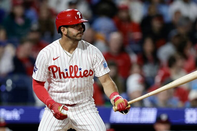 The Phillies moved Otto Kemp to triple-A Lehigh Valley and called up infielder/outfielder Felix Reyes.