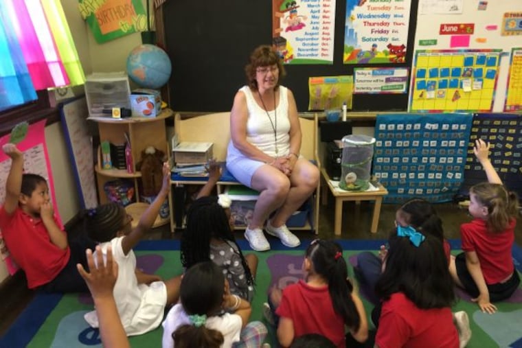 Sandy Kennedy-Anthony with her kindergarten students at Vare-Washington Elementary School in South Philadelphia